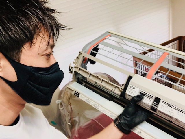 お掃除機能付きエアコンクリーニング費用の「秘密」 