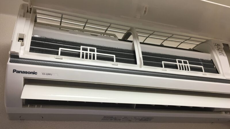 CS-２２RFJ-Wのエアコンを洗浄いたしました。 